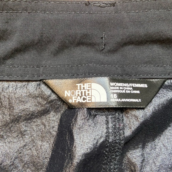 North Face Pants Womens 16 Black Roll Up Waterproof Outdoor Hiking - Picture 13 of 13